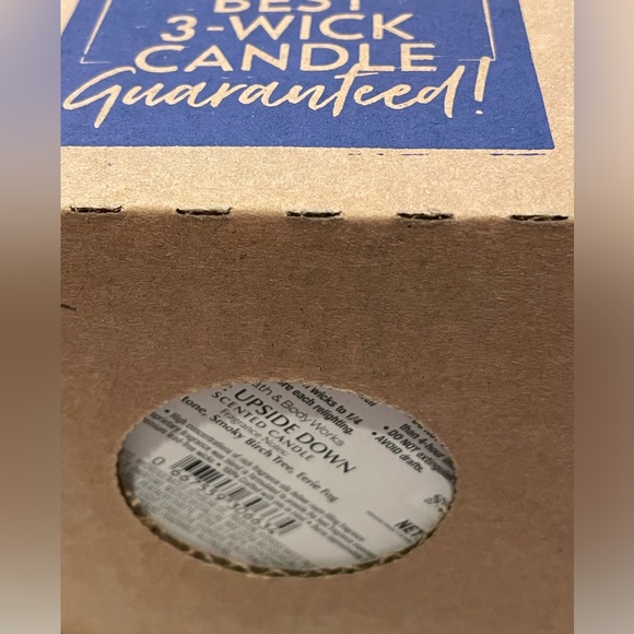 NIB B&BW x Stranger Things “The Upside Down” 3-Wick Candle w Metal Lid. - Picture 5 of 5